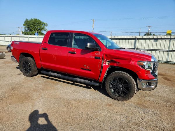 2020 TOYOTA TUNDRA SR5 Grade