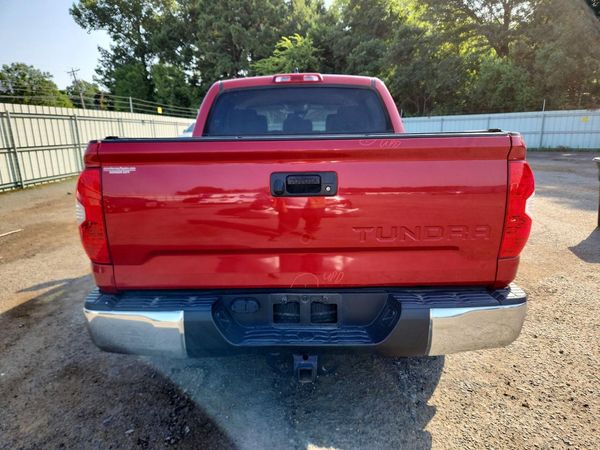 2020 TOYOTA TUNDRA SR5 Grade