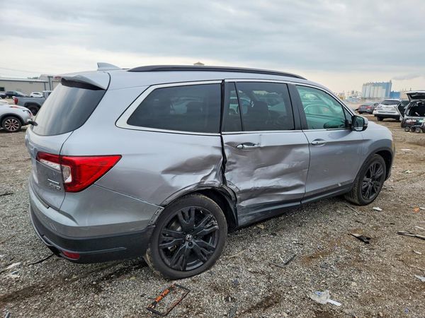 2021 HONDA PILOT SE
