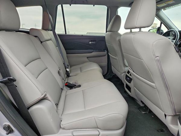 2021 HONDA PILOT SE