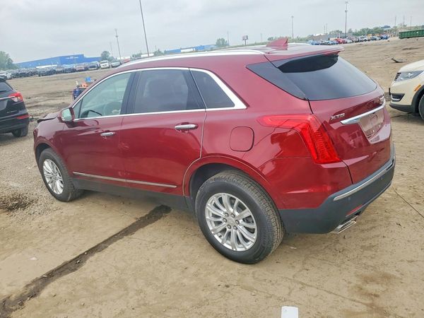 2017 CADILLAC XT5 Base