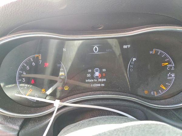 2022 JEEP GRAND CHEROKEE Limited, Limited X