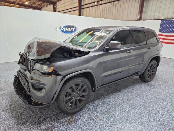 2018 JEEP GRAND CHEROKEE Laredo