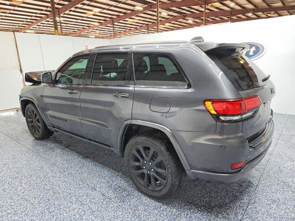 2018 JEEP GRAND CHEROKEE Laredo