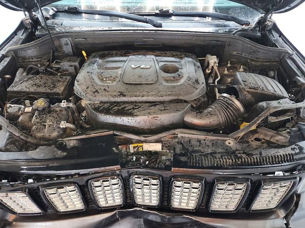 2018 JEEP GRAND CHEROKEE Laredo
