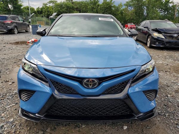 2022 TOYOTA CAMRY