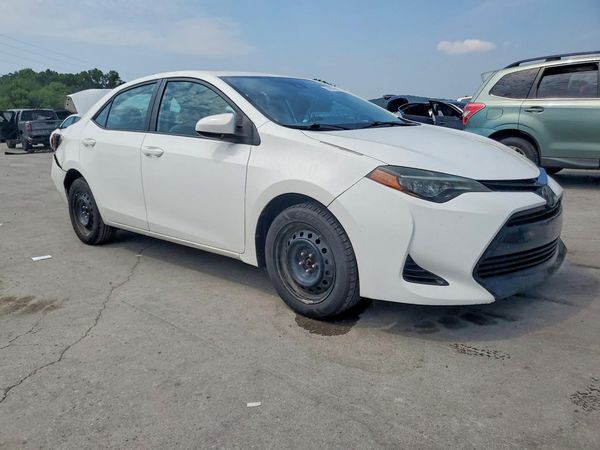 2017 TOYOTA COROLLA
