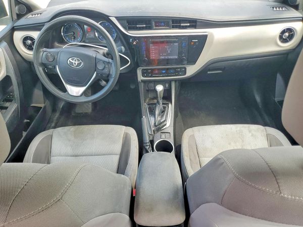 2017 TOYOTA COROLLA