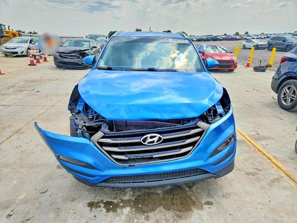 2016 HYUNDAI TUCSON