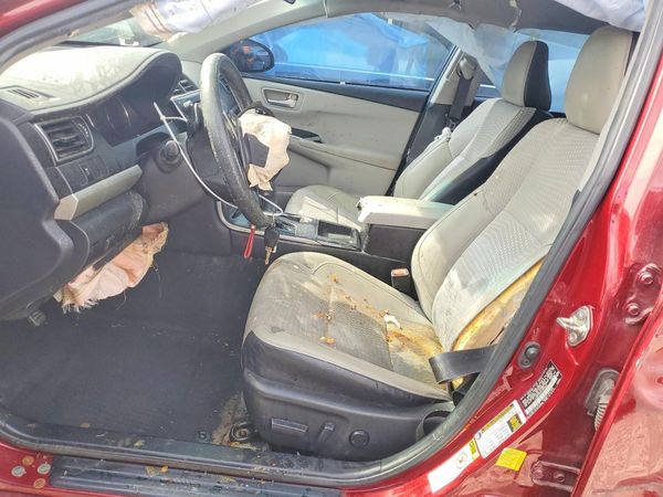 2015 TOYOTA CAMRY