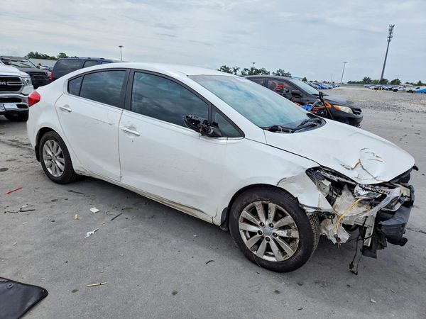 2015 KIA FORTE