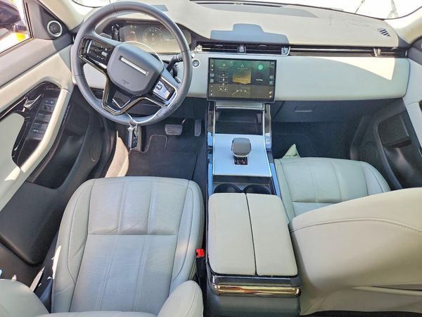 2024 LAND ROVER RANGE ROVER EVOQUE