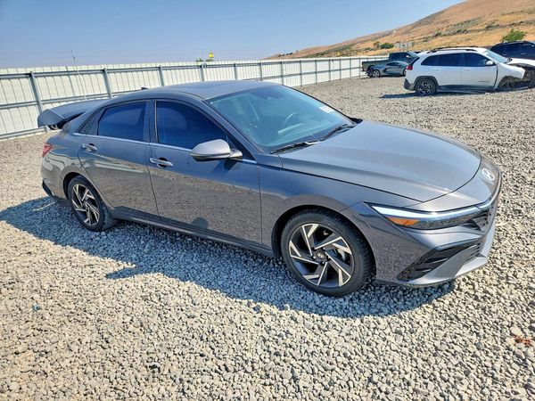 2025 HYUNDAI ELANTRA