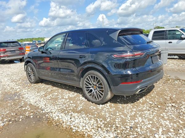 2020 PORSCHE CAYENNE