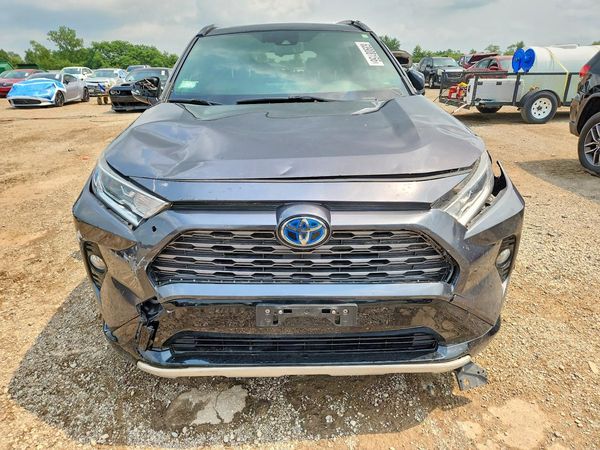 2019 TOYOTA RAV4 XSE HV 4WD