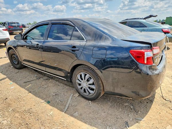 2013 TOYOTA CAMRY