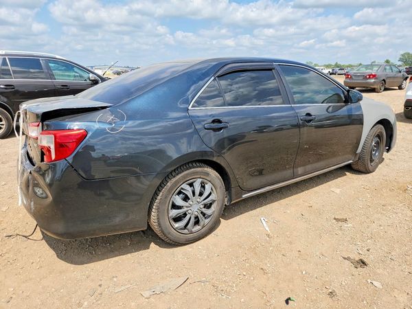 2013 TOYOTA CAMRY