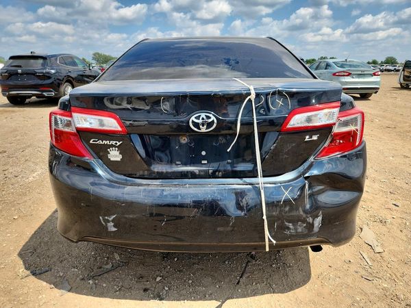 2013 TOYOTA CAMRY