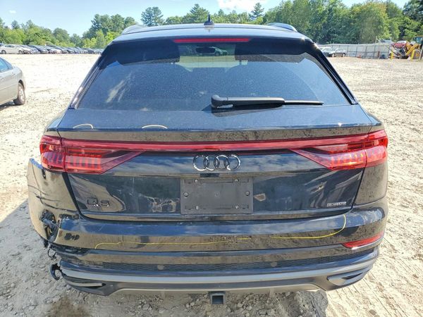 2021 AUDI Q8