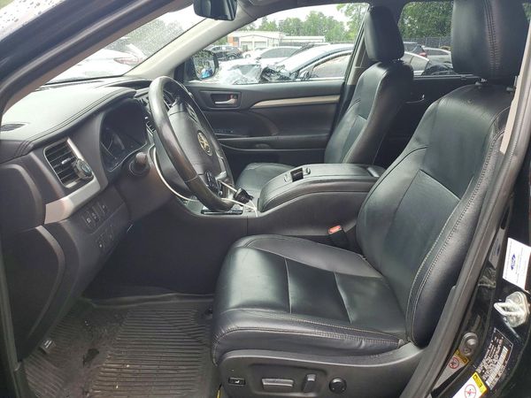 2019 TOYOTA HIGHLANDER