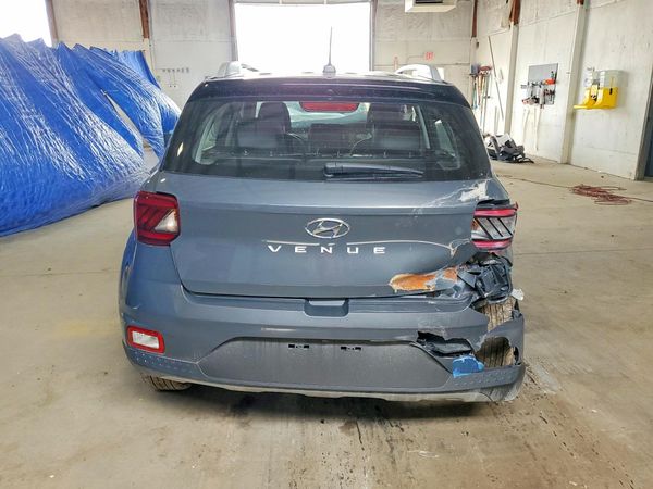 2025 HYUNDAI VENUE SEL, Limited — DIRR
