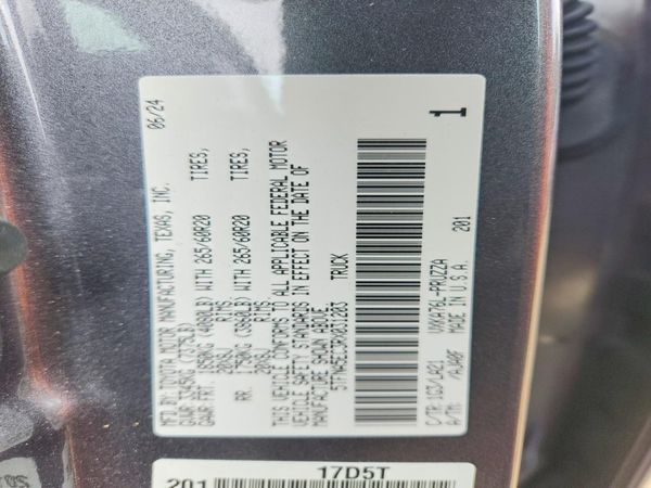 2024 TOYOTA TUNDRA Platinum