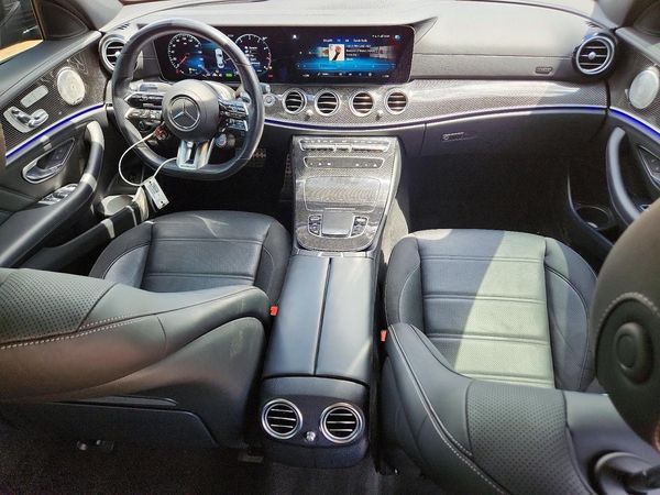 2022 MERCEDES-BENZ E