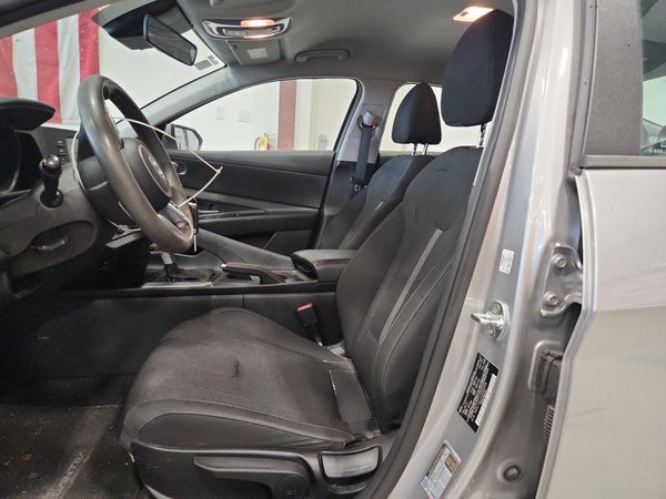 2021 HYUNDAI ELANTRA