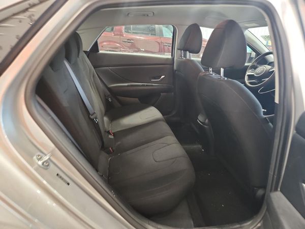2021 HYUNDAI ELANTRA