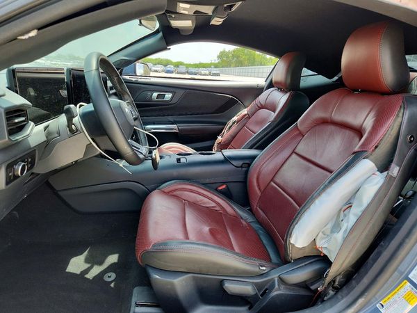 2024 FORD MUSTANG I4