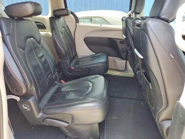 2017 CHRYSLER PACIFICA Touring L Plus