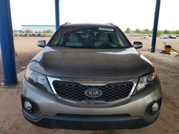 2013 KIA SORENTO Base / LX