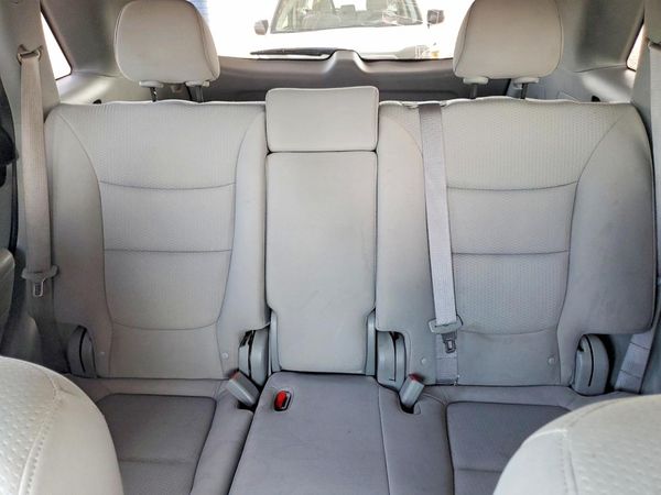 2013 KIA SORENTO Base / LX