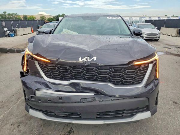2025 KIA SORENTO LX