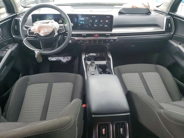 2025 KIA SORENTO LX