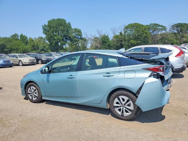 2018 TOYOTA PRIUS