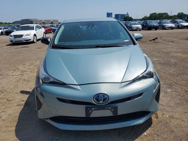 2018 TOYOTA PRIUS