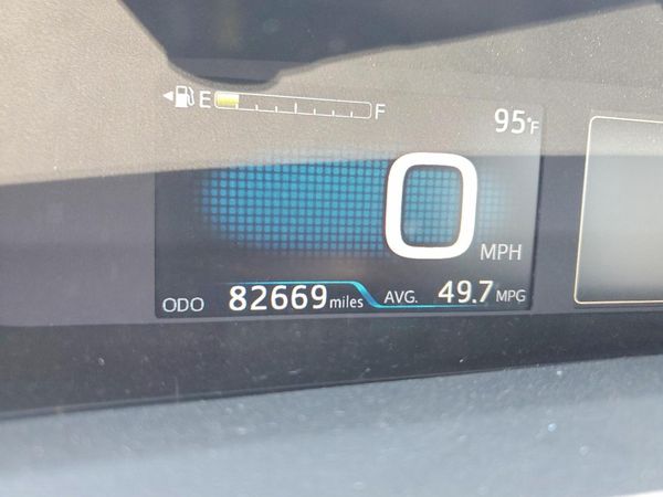 2018 TOYOTA PRIUS