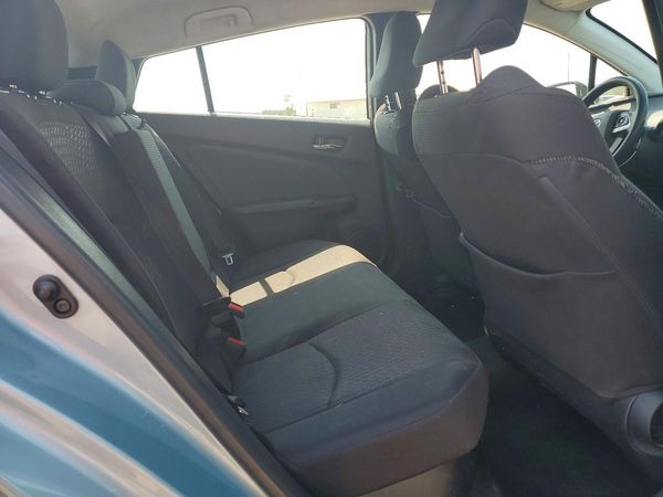 2018 TOYOTA PRIUS