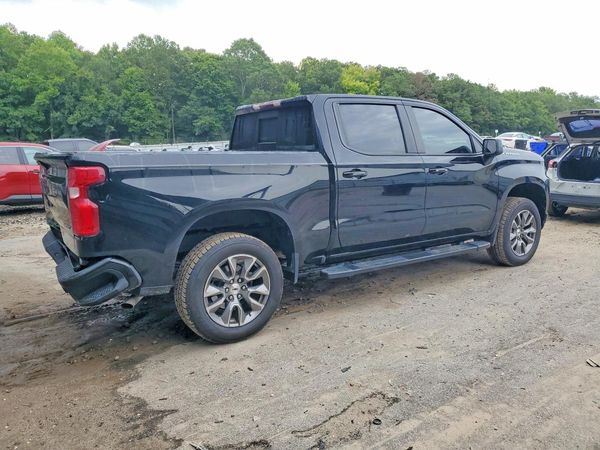 2022 CHEVROLET SILVERADO RST