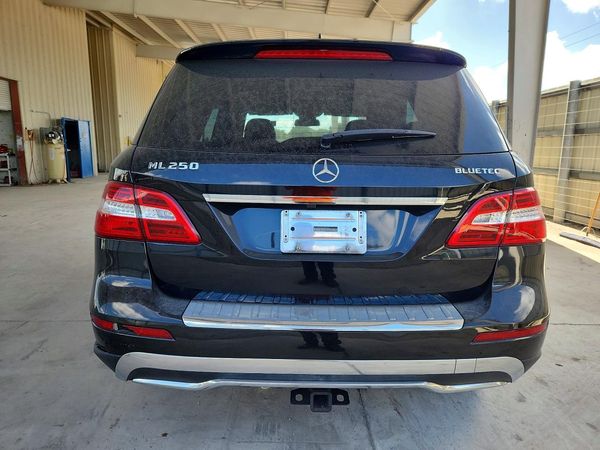 2015 MERCEDES-BENZ ML ML250 BLUETEC 4-MATIC