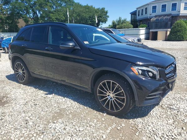 2016 MERCEDES-BENZ GLC GLC300 Base-4M