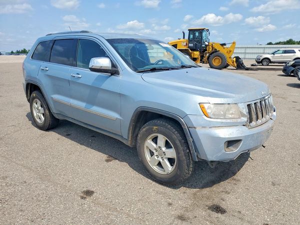 2012 JEEP CHEROKEE Laredo