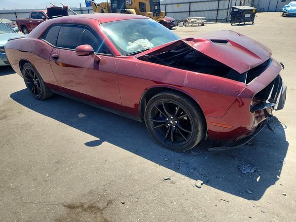 2018 DODGE CHALLENGER SXT