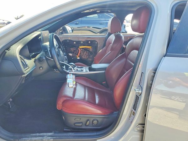 2019 KIA STINGER GT2