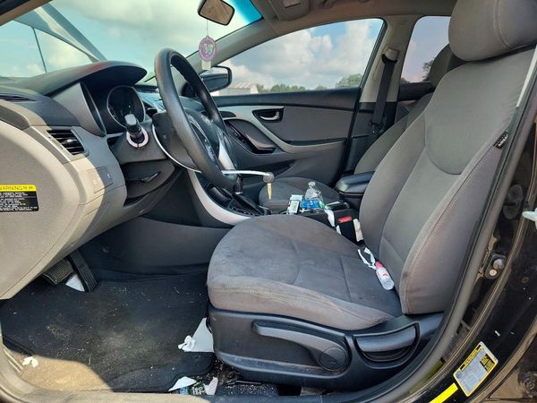2015 HYUNDAI ELANTRA GLS(Middle) — DENT