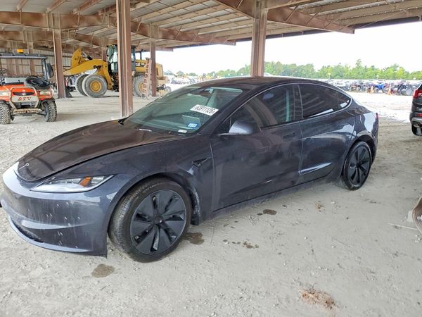 2024 TESLA MODEL 3