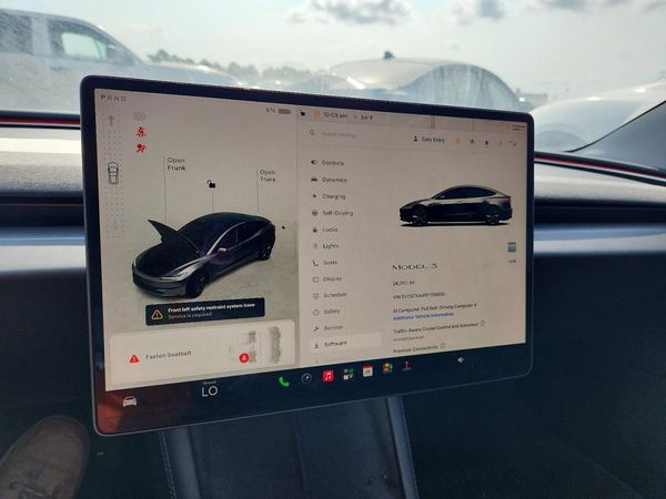 2024 TESLA MODEL 3
