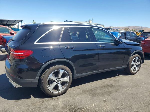 2019 MERCEDES-BENZ GLC GLC 300-4M