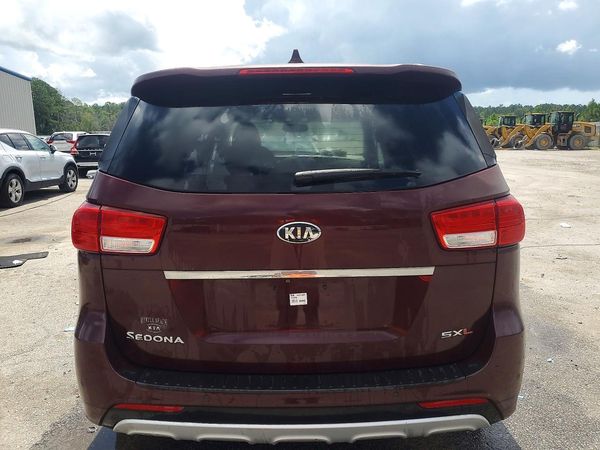 2015 KIA SEDONA